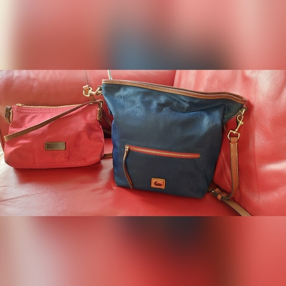 Lot of 2 Dooney and Bourke Handbags Blue/Red - Picture 1 of 6